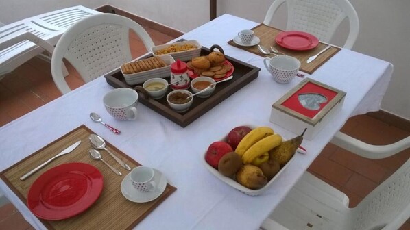 Dining - Signs and Imprint-Studio with Terrace - Attic (FINALE LIGURE)