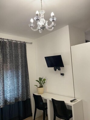 Magnolia | Individually decorated, individually furnished, desk, laptop workspace