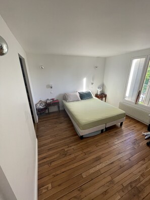 3 chambres, bureau, Wi-Fi gratuit
