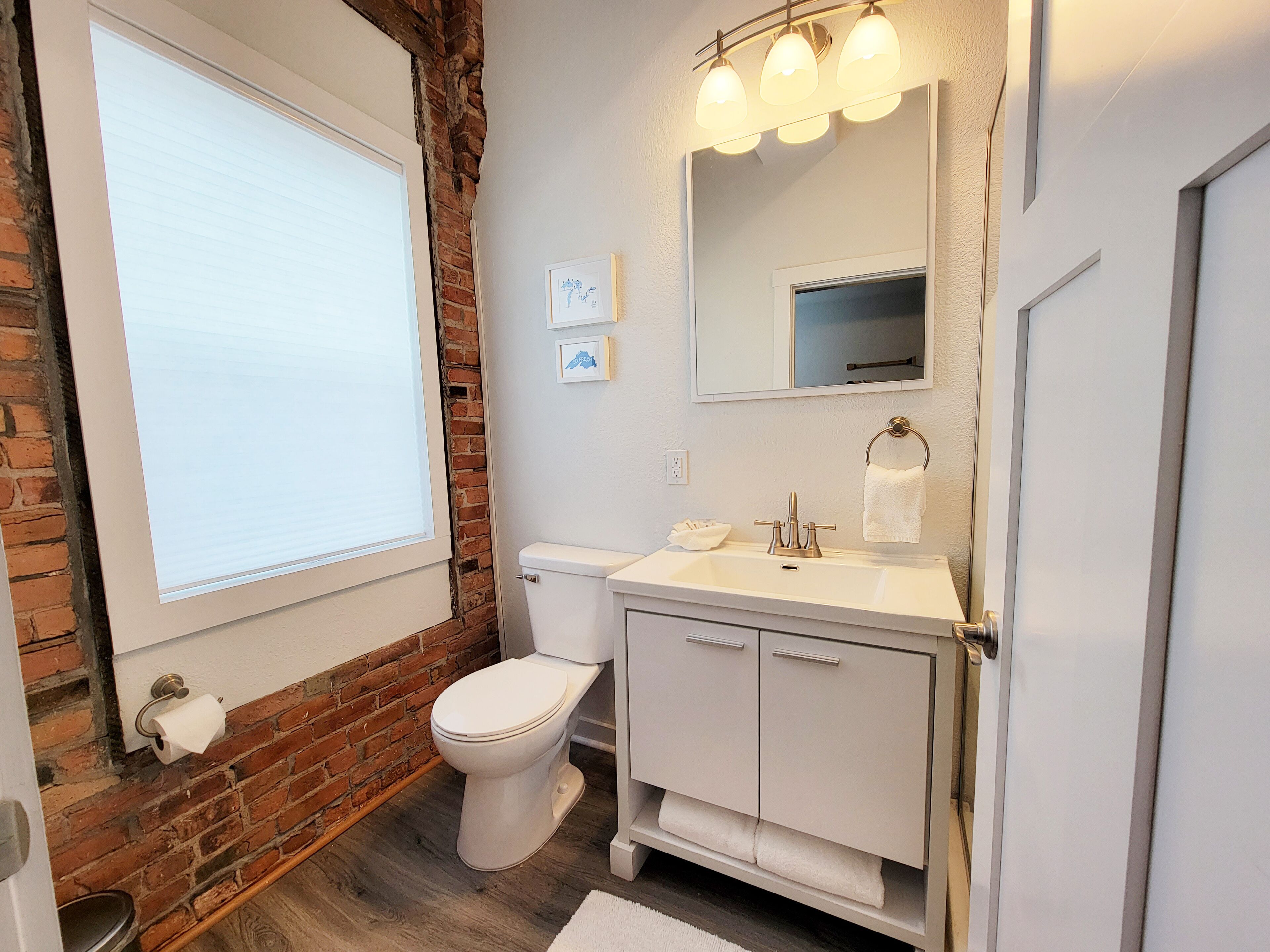 Stay Lincoln Park | Unit 3 | Lincoln Park Craft District