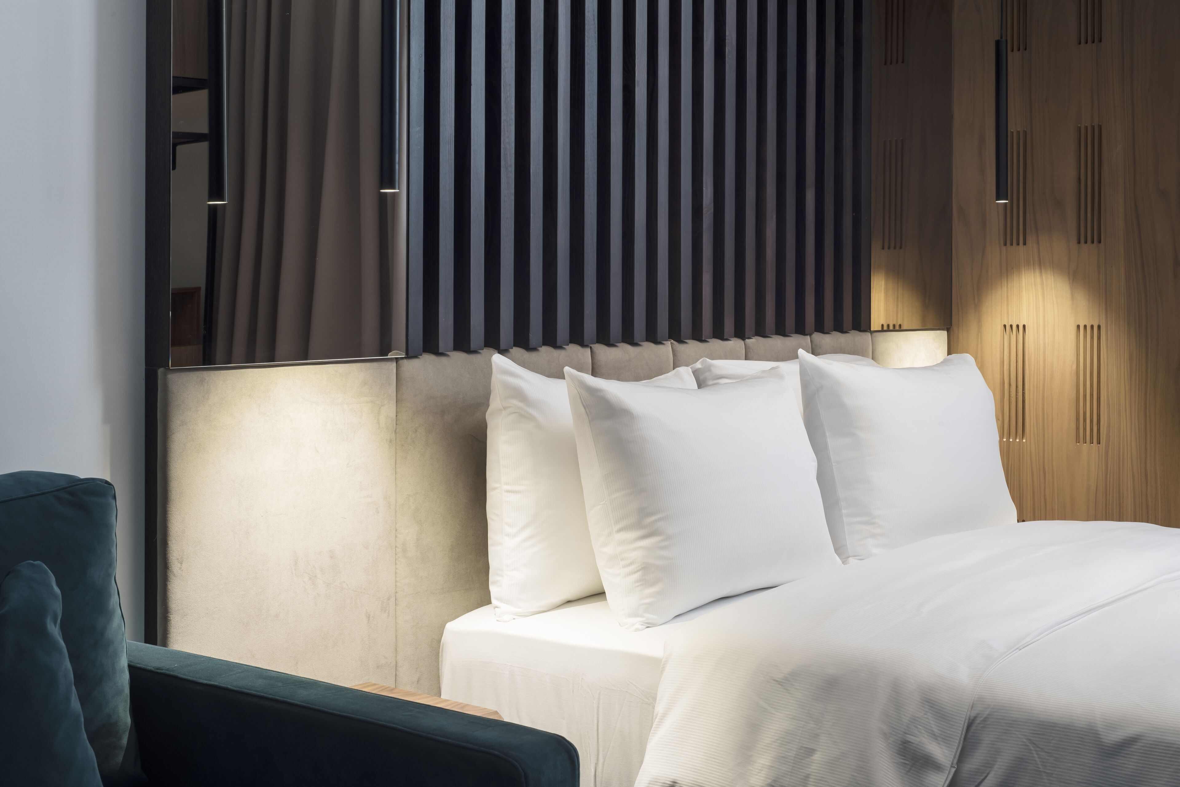 Premium bedding, minibar, in-room safe, soundproofing