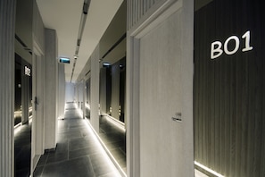 Reception - The Location Hotel (Belgrade)