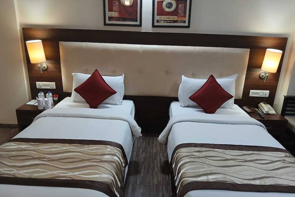 Deluxe Room | Free WiFi, bed sheets