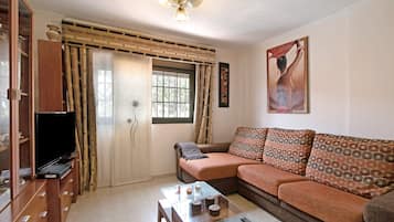 Fernseher, Stereoanlage