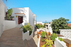 Terrace/patio - Holiday Accommodation "Casa Sol 21 B Garachico" with terrace (Garachico)