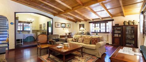 Fernseher, Videospiele, Stereoanlage