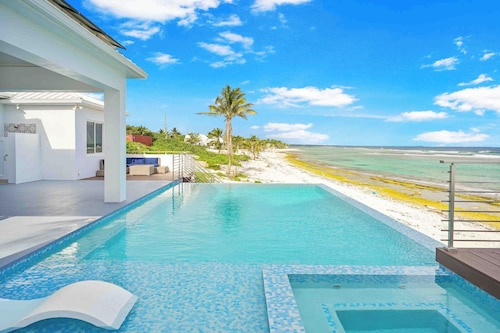 Present Moment: Family Beach House w/Pool, Spa, Free Kayak + Kid’s Suite w/Xbox One