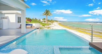 Present Moment: Family Beach House w/Pool, Spa, Free Kayak + Kid’s Suite w/Xbox