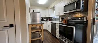 Photo Op with Sasquatch 2 min walk to Silver Mtn