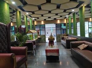 Lobby sitting area - Hotel Paradise (Biswanath)
