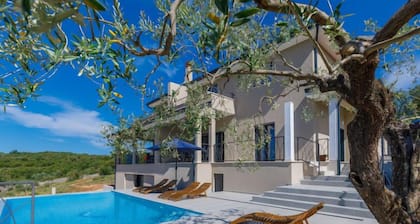 Villa Bella by Interhome