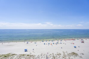 On the beach - Gulf Front Condo | Outdoor Pool | Liquid Life (Gulf Shores)