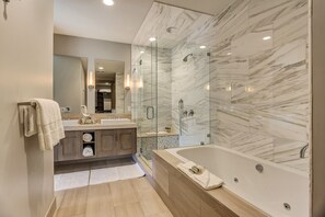 Suite, 4 Bedrooms | Bathroom