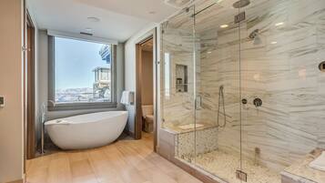 Suite, 4 habitaciones | Baño