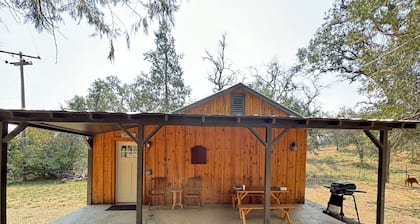 Newly remodeled ranch bunkhouse, just 35 min from Kings Canyon