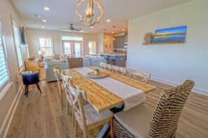Dining - "STELLA MARIS", NEW COASTAL HOME W/OPTION TO RENT ONSITE GOLF CART. (Mexico Beach)
