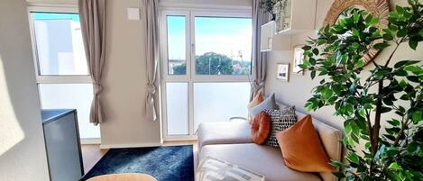 Televisión, oficina