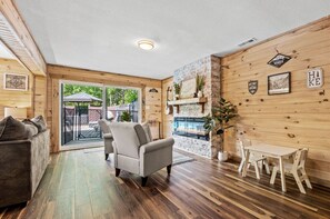 Smart TV, fireplace, video game console, DVD player