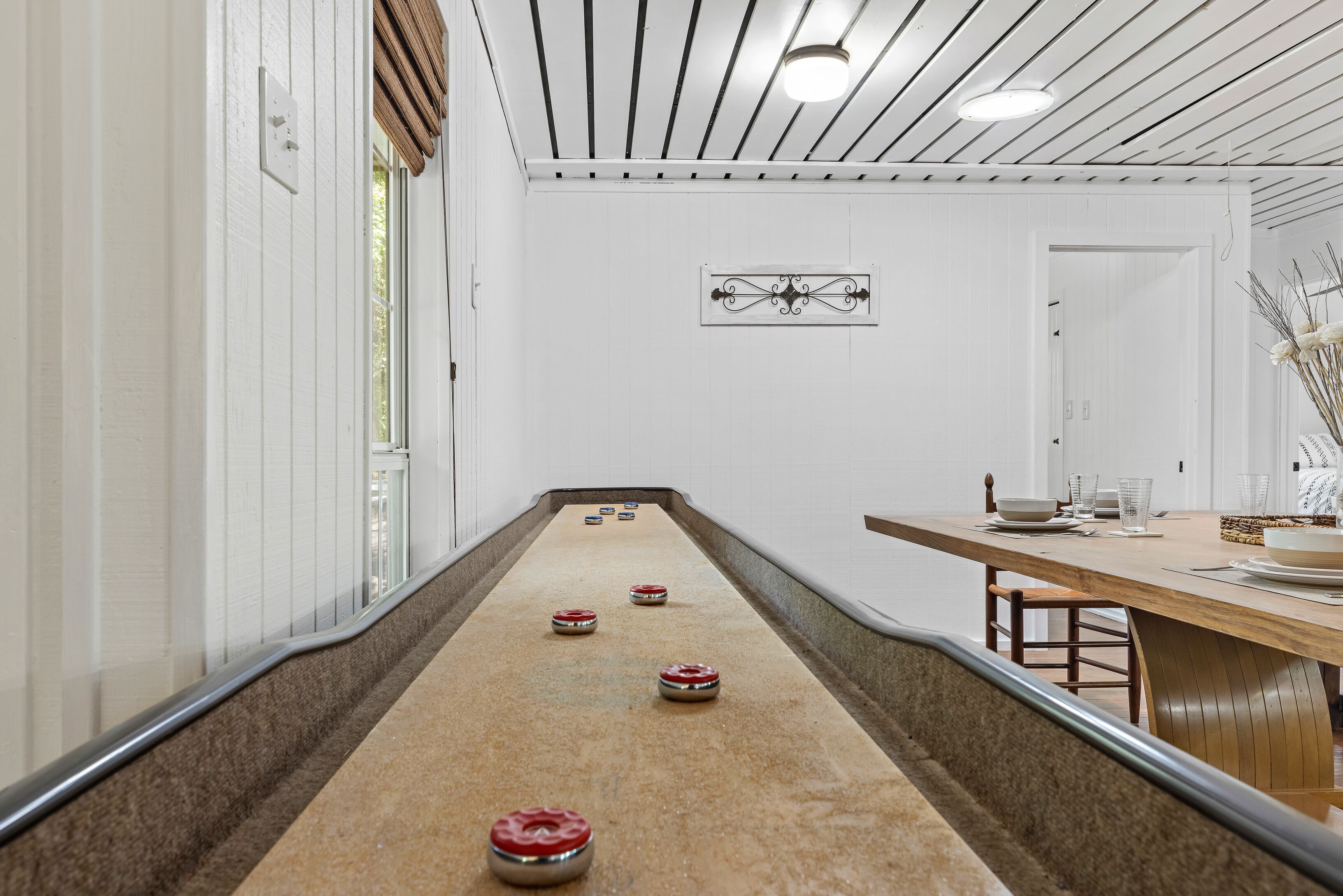 Country Cottage Retreat with Family Fun Activities