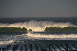 Unclassified image, 4 of 15, button - Pleasant duplex with view and direct access to the ocean (Lacanau)