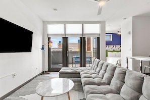 Exclusive Studio Suite, 1 Bedroom, Balcony - Exhibit A2 (Ann Arbor)