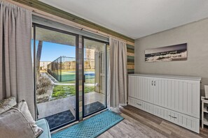 Interior - Lazy Days (Panama City Beach)