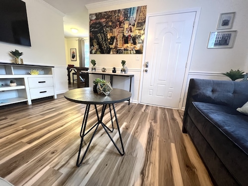 Boutique Home in Jax City