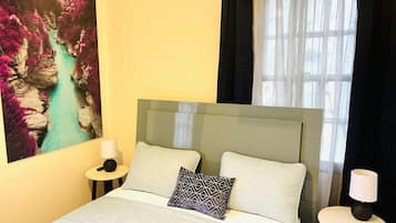 2 chambres, fer et planche Ă  repasser, Wi-Fi gratuit, draps fournis
