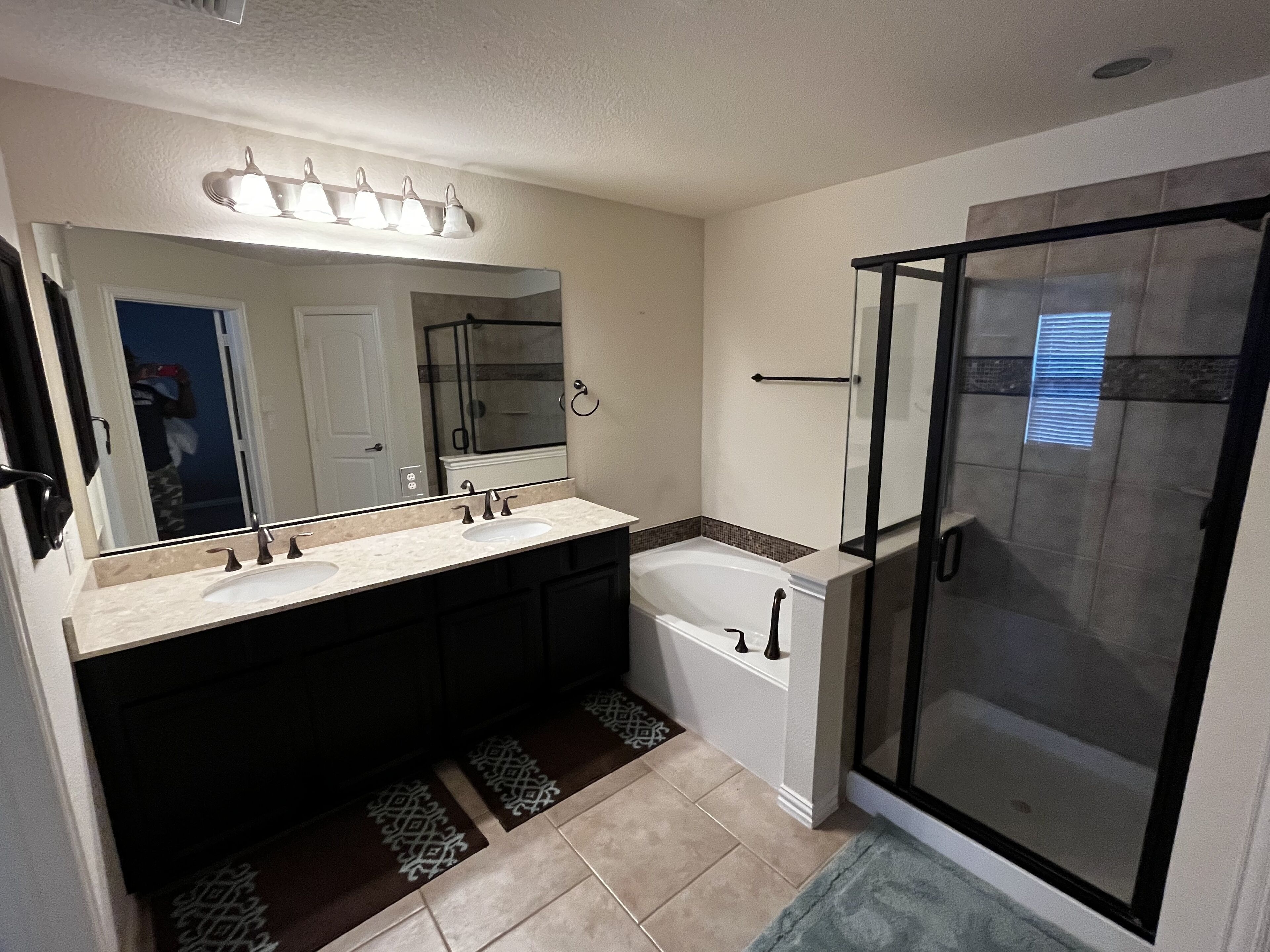 Townhome in Lewisville, TX