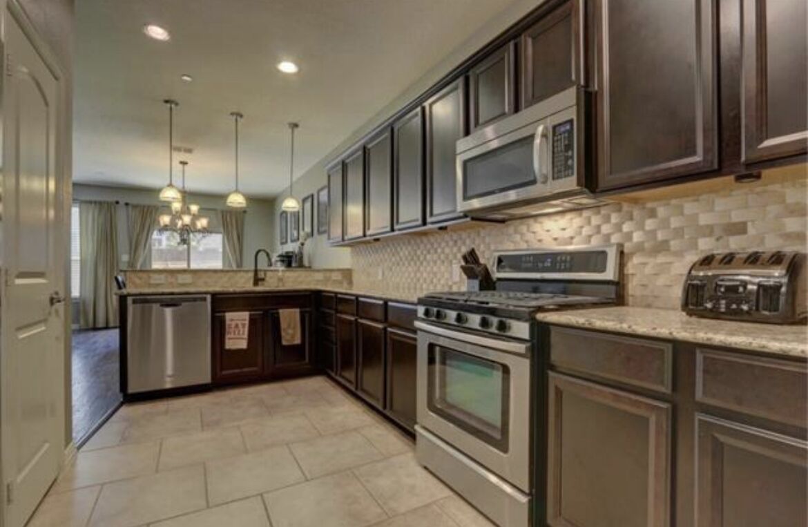 Townhome in Lewisville, TX