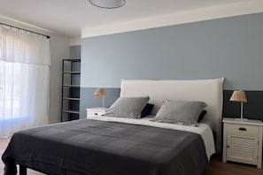 9 bedrooms, desk, iron/ironing board, travel crib - Villa Climatisée Avec Piscine Chauffée à Fayence (Fayence)