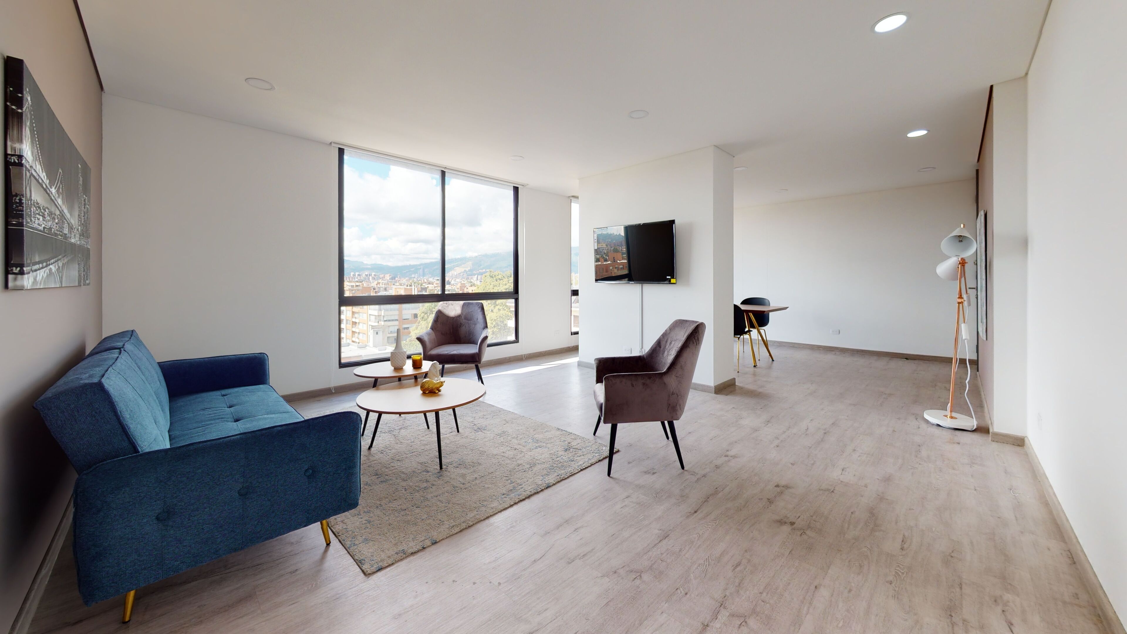 ESPECTACULAR APARTAMENTO EN UNICENTRO DE DOS HAB