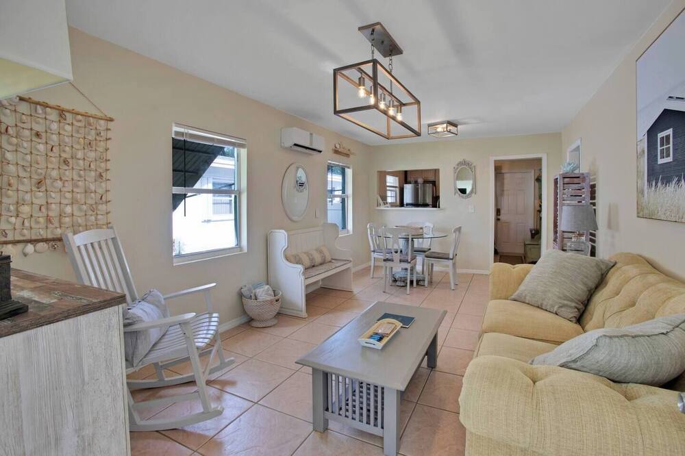 Hollywood Private vacation home
