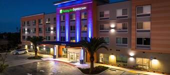 Holiday Inn Express & Suites Hawaiian Gardens by IHG
