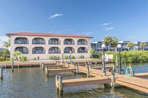 Exterior - Floridian Flamingo Casita, 201 (Englewood)