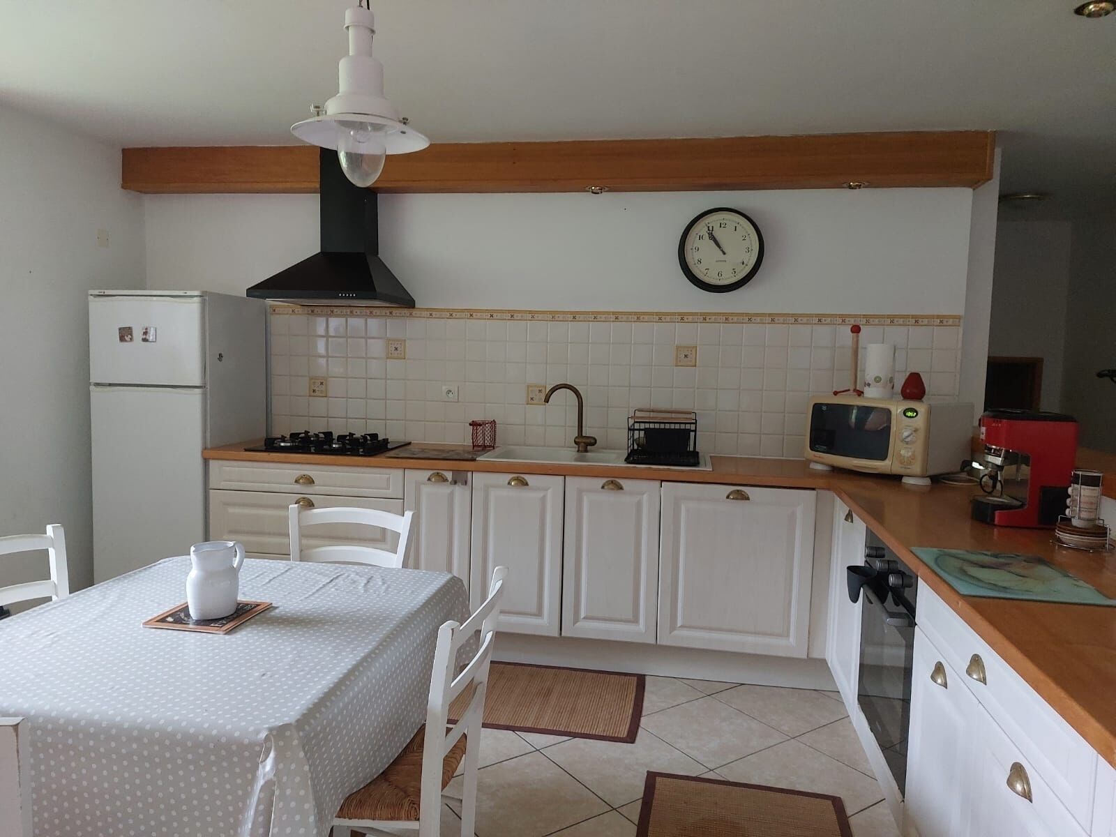 Grande Maison Dans une Propriété de Caractère