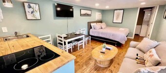 Tiny home all to yourself 1hr from OBX