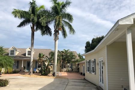 Tampa Private vacation home