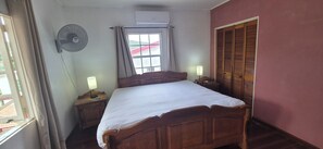 3 habitaciones y caja de seguridad en la habitación