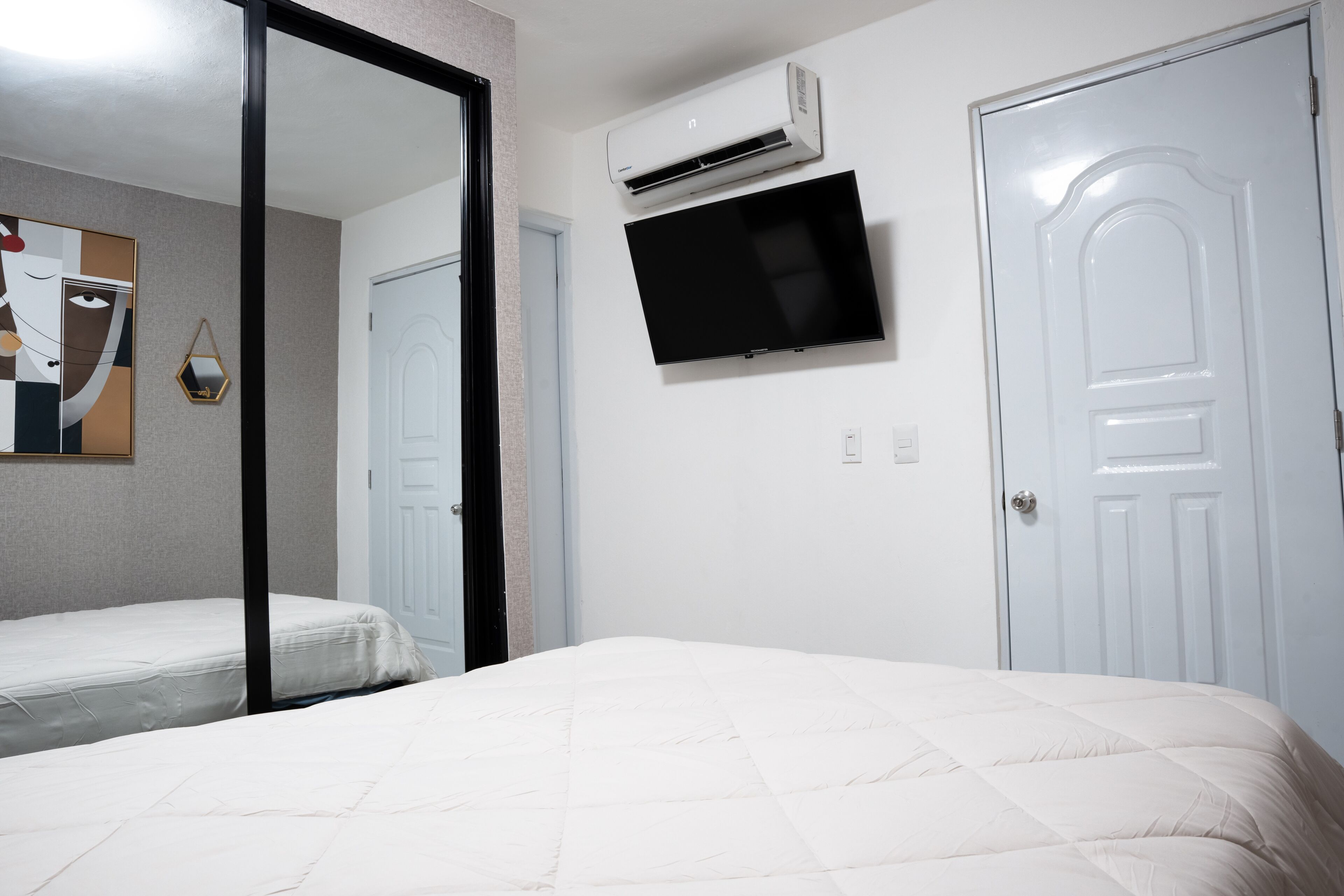 1 dormitorio, caja fuerte, wifi gratis y ropa de cama