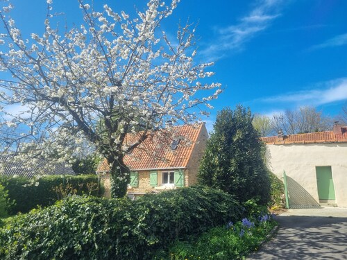 Aux Portes du Château - Intimate cottage, hidden from view