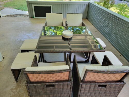 Bright, Modern Park Forest Home, 2.5m to Penn State! Breakfast included. 