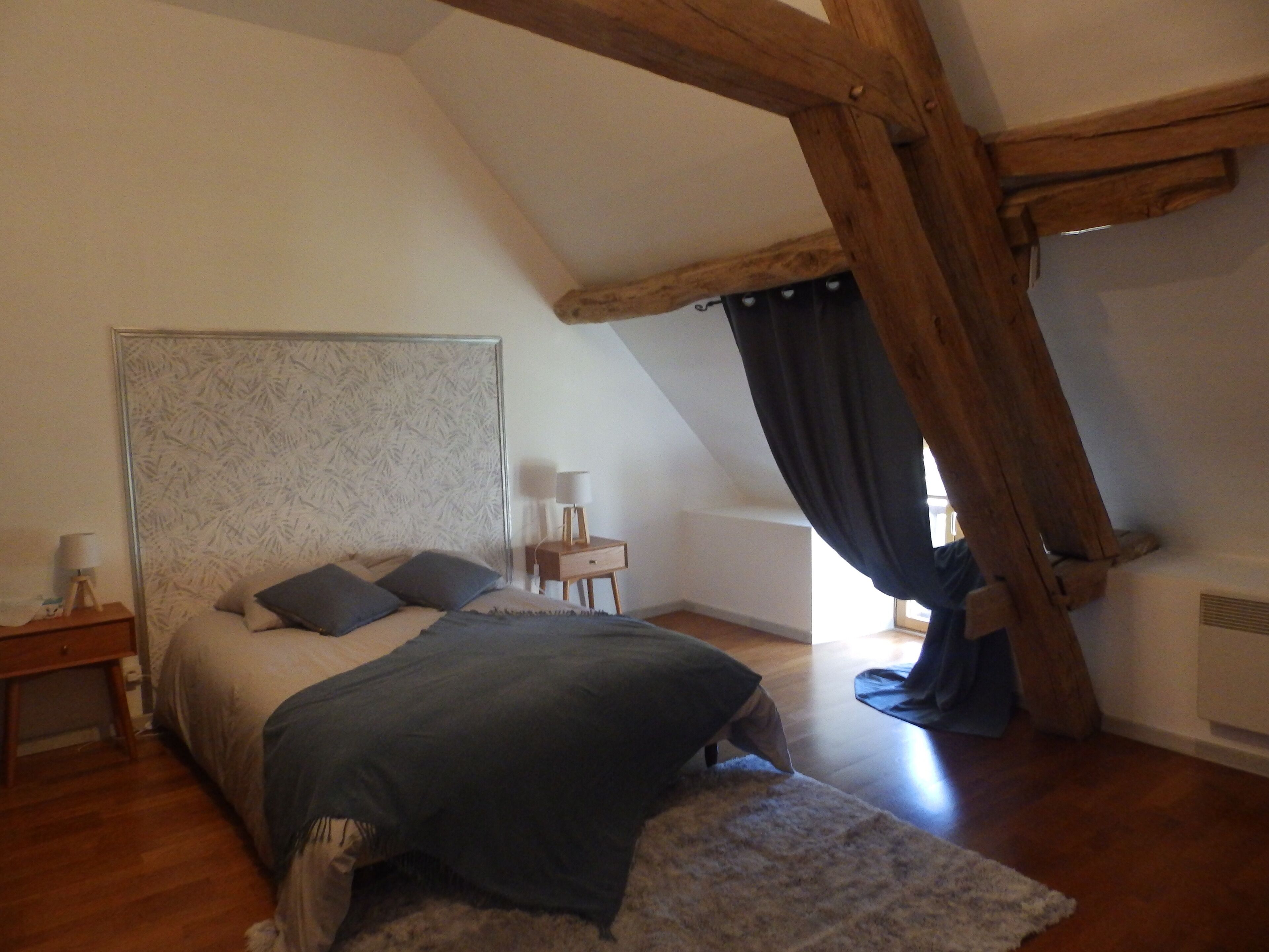 3 slaapkamers, een bureau, een strijkplank/strijkijzer, gratis wifi