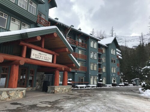 Ski In/Out | Cozy 1 Bedroom right at the Resort