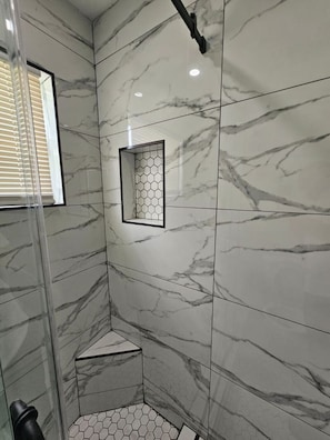 Bathtub