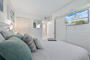 4 chambres, bureau, Wi-Fi gratuit, draps fournis
