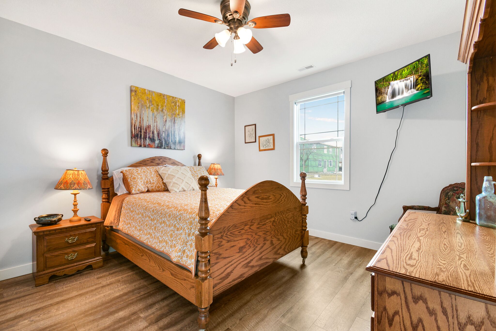 Winter in Wawasee! 5-Bed Channel Home SALE!