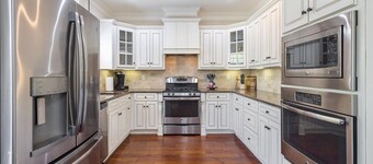 Masters Golf Rental, Overlooks Course