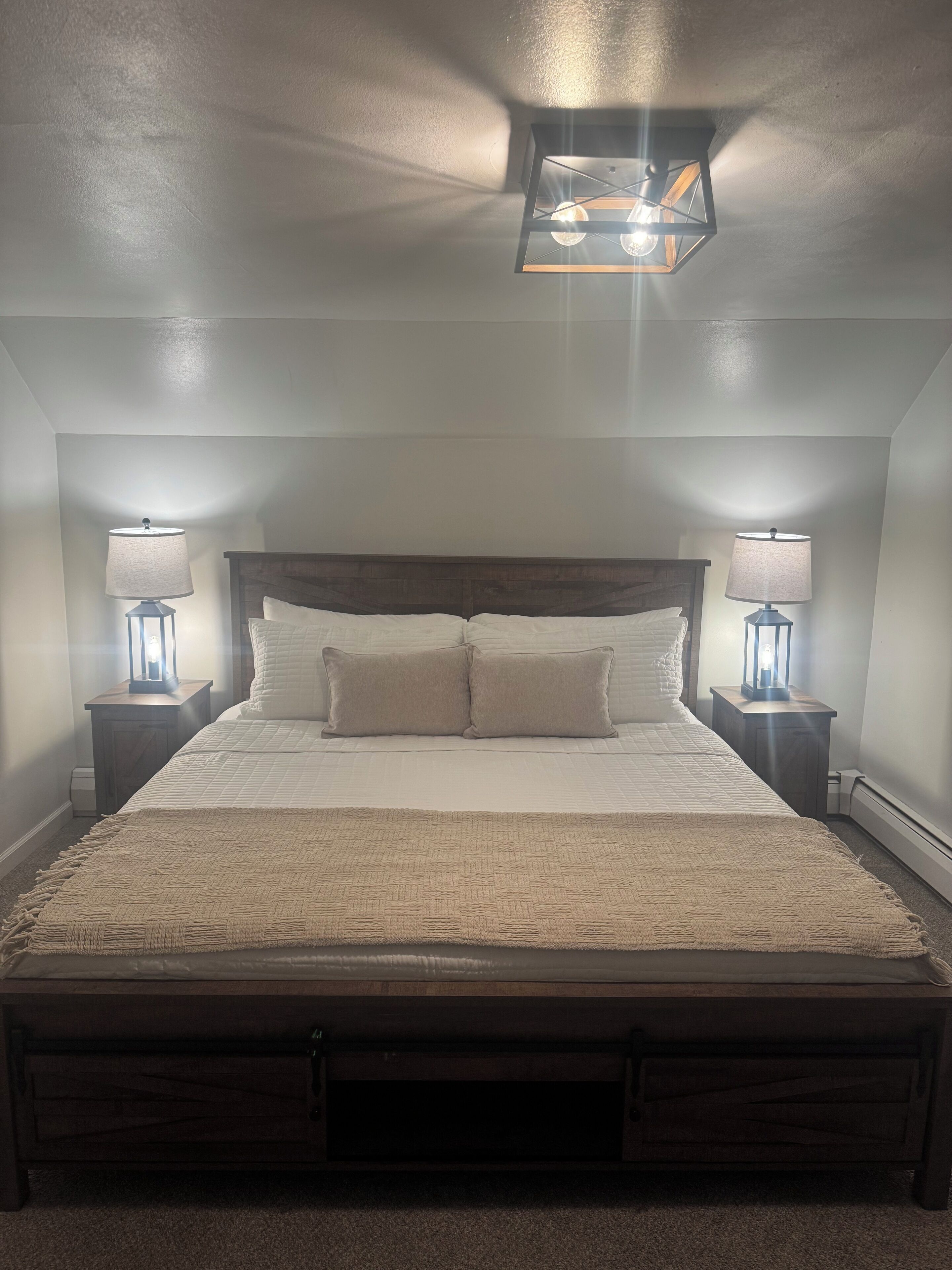 3 bedrooms, iron/ironing board, free WiFi, bed sheets