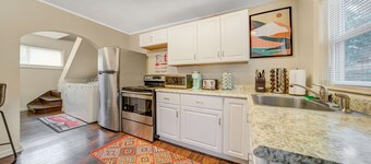 Cozy Chalet Bungalow in West Park - Cleveland